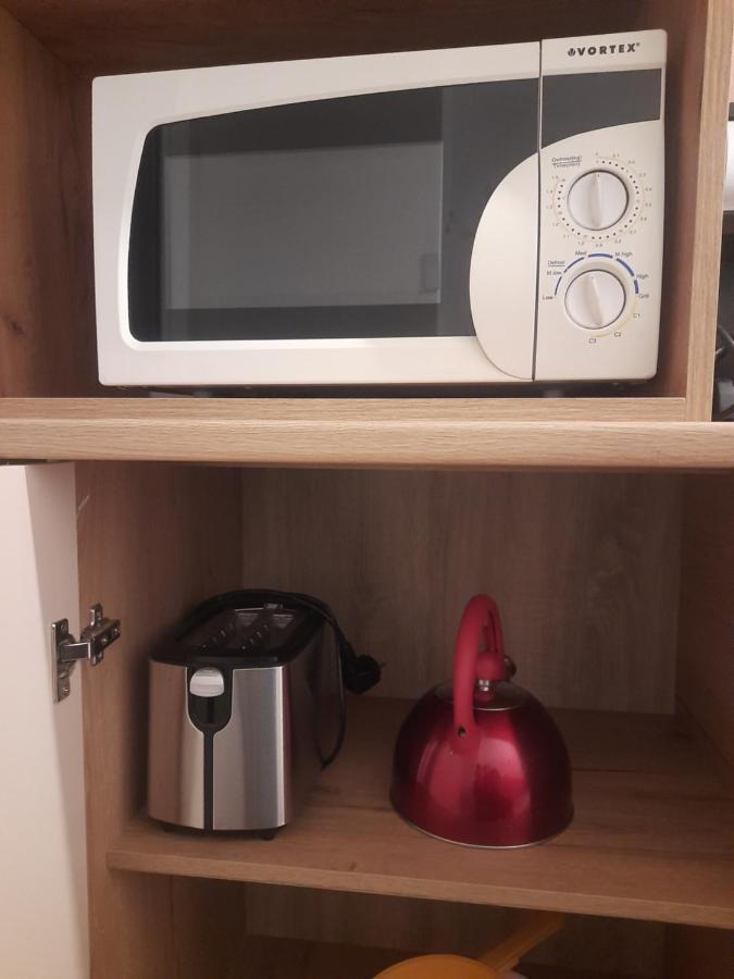 Lyra Apartment Sfântu-Gheorghe Esterno foto